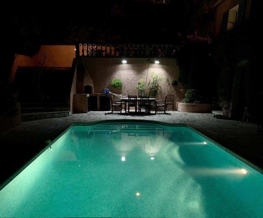 Rez-De Villa Piscine Cavalaire-sur-Mer Exterior photo